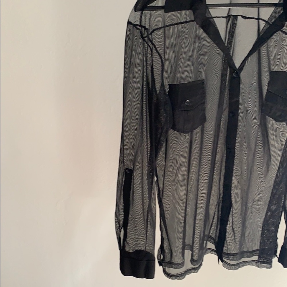 See through blouse - Picture 3 of 4